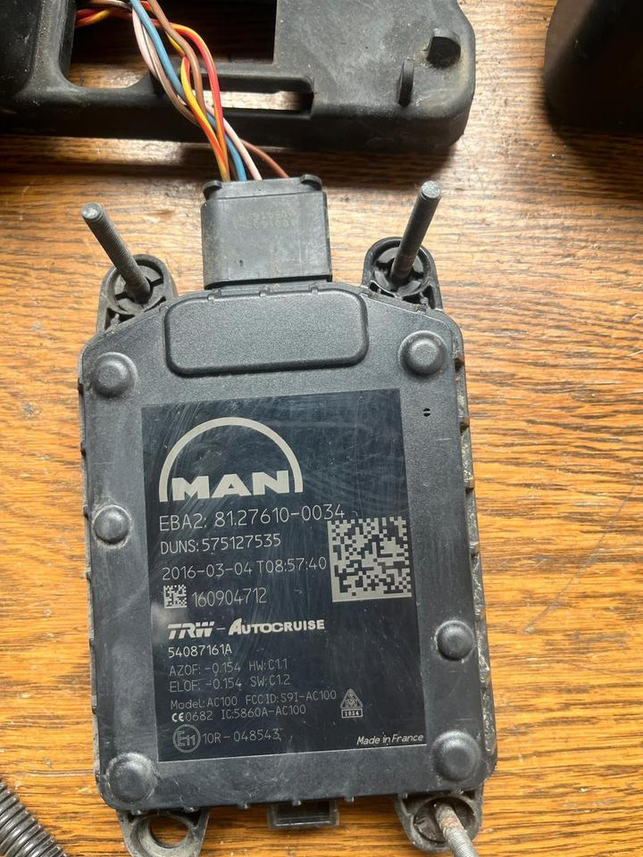 MAN Radarsensor TGX EU6 81276100034 - Jutiklis - Sunkvežimis: foto 2 MAN Radarsensor TGX EU6 81276100034 - Jutiklis - Sunkvežimis: foto 2