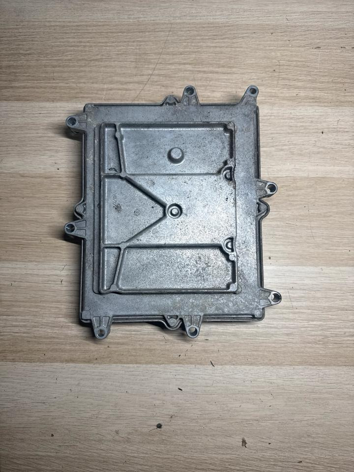 MAN TGL EU5 Motorsteuergerät 0281020067 - Elektros sistema - Sunkvežimis: foto 4 MAN TGL EU5 Motorsteuergerät 0281020067 - Elektros sistema - Sunkvežimis: foto 4