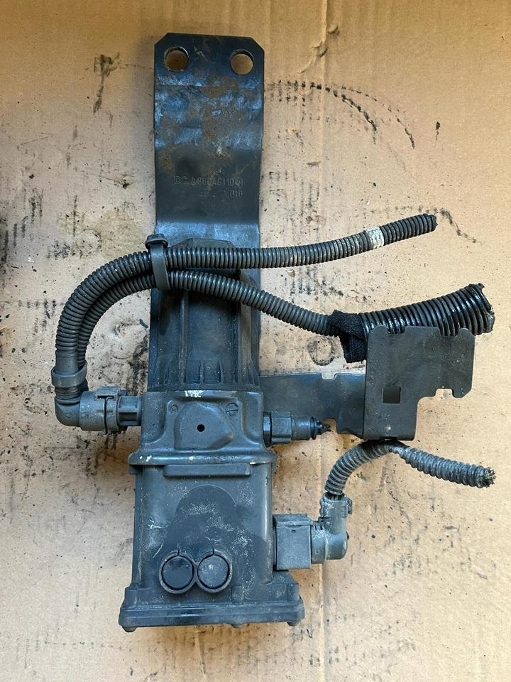 Mercedes Actros MP4 AdBlue Pumpe A0001405578 - Kuro siurblys - Sunkvežimis: foto 1 Mercedes Actros MP4 AdBlue Pumpe A0001405578 - Kuro siurblys - Sunkvežimis: foto 1