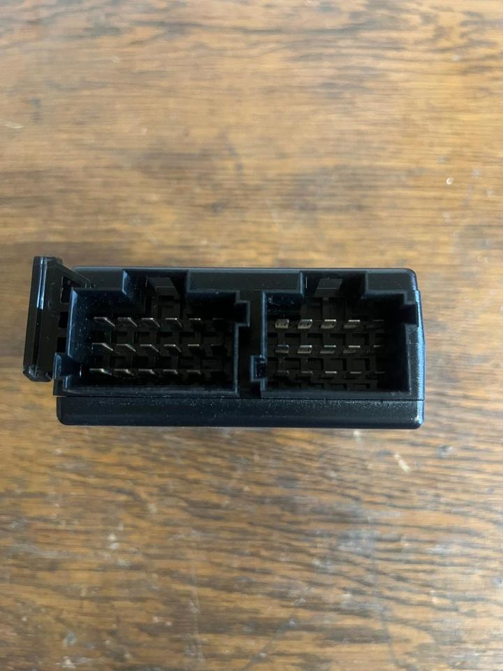 Mercedes Actros MP4 Video Radar Steuergerät A0004463551 - Valdymo blokas - Sunkvežimis: foto 4 Mercedes Actros MP4 Video Radar Steuergerät A0004463551 - Valdymo blokas - Sunkvežimis: foto 4