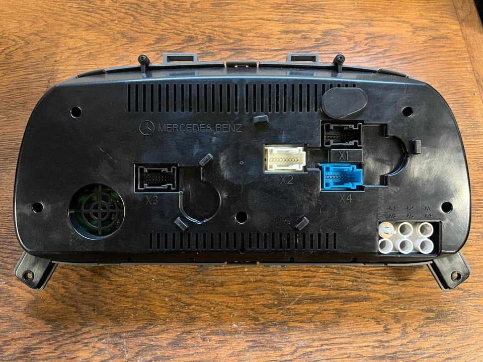 Mercedes Atego Kombiinstrument / Tacho A0034462221 - Prietaisų skydas - Sunkvežimis: foto 5 Mercedes Atego Kombiinstrument / Tacho A0034462221 - Prietaisų skydas - Sunkvežimis: foto 5