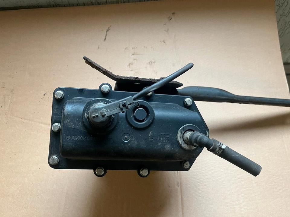 Mercedes-Benz Actros Atego EU4 EU5 AdBlue Pumpe A0001400978 - Kuro siurblys - Sunkvežimis: foto 3 Mercedes-Benz Actros Atego EU4 EU5 AdBlue Pumpe A0001400978 - Kuro siurblys - Sunkvežimis: foto 3