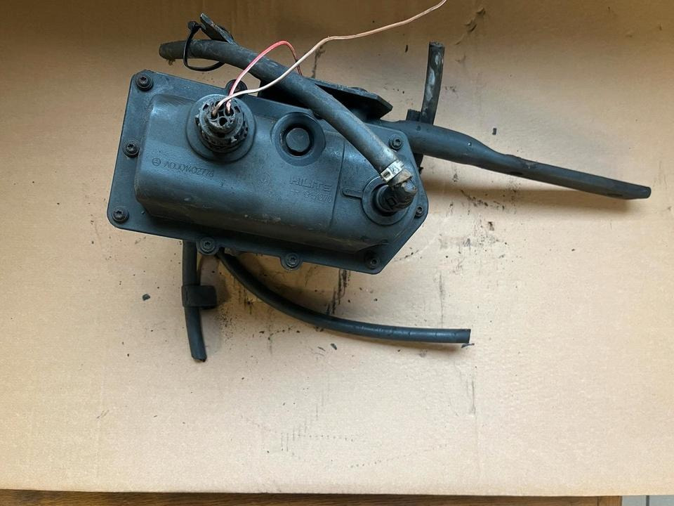 Mercedes-Benz Actros Atego EU4 EU5 AdBlue Pumpe A0001402778 - Kuro siurblys - Sunkvežimis: foto 1 Mercedes-Benz Actros Atego EU4 EU5 AdBlue Pumpe A0001402778 - Kuro siurblys - Sunkvežimis: foto 1