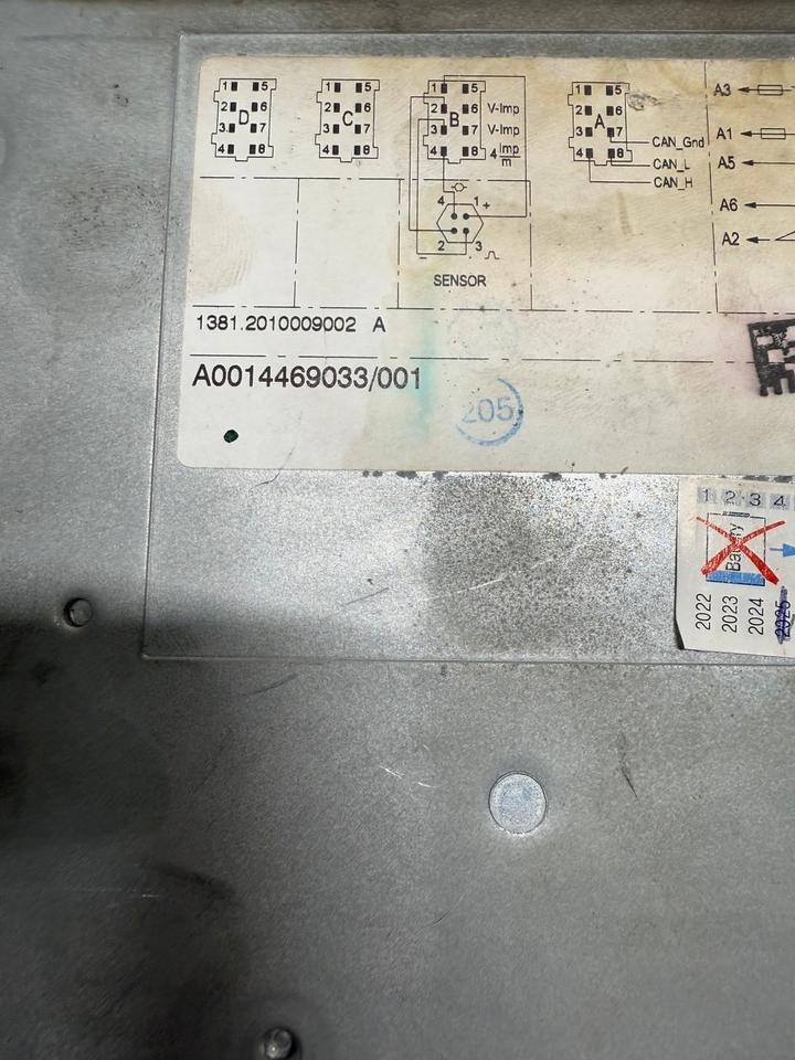 Mercedes Benz Actros MP4 VDO Tachograph A0014469033 - Tachografas: foto 5 Mercedes Benz Actros MP4 VDO Tachograph A0014469033 - Tachografas: foto 5
