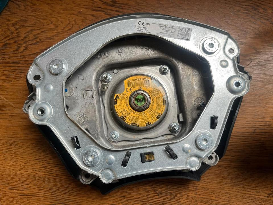 Mercedes-Benz Vito Lenkrad A6394640001 - Vairas - Sunkvežimis: foto 4 Mercedes-Benz Vito Lenkrad A6394640001 - Vairas - Sunkvežimis: foto 4