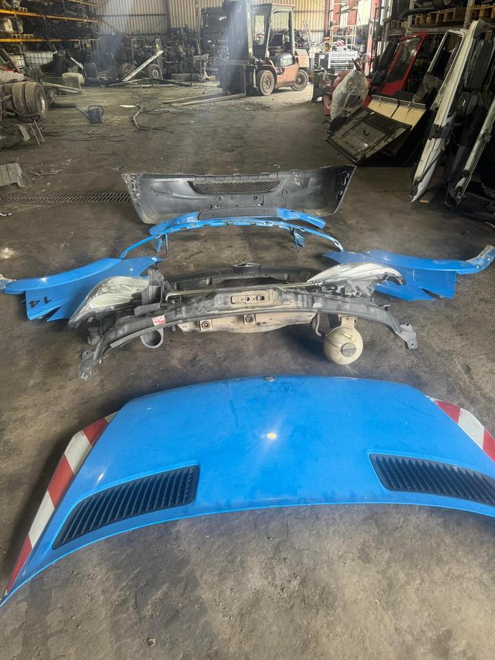 Mercedes Sprinter Frontpaket Komplet - Kėbulas ir išorė - Sunkvežimis: foto 3 Mercedes Sprinter Frontpaket Komplet - Kėbulas ir išorė - Sunkvežimis: foto 3