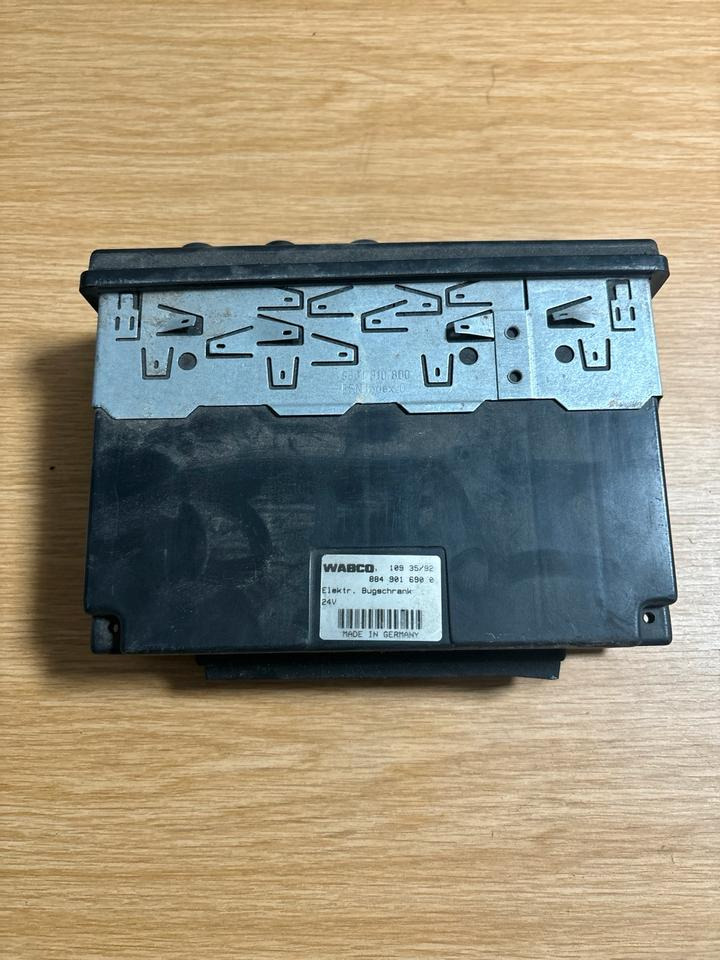 SETRA BUS WABCO Elektr. Bedienteil 8849016900 - Elektros sistema - Sunkvežimis: foto 2 SETRA BUS WABCO Elektr. Bedienteil 8849016900 - Elektros sistema - Sunkvežimis: foto 2