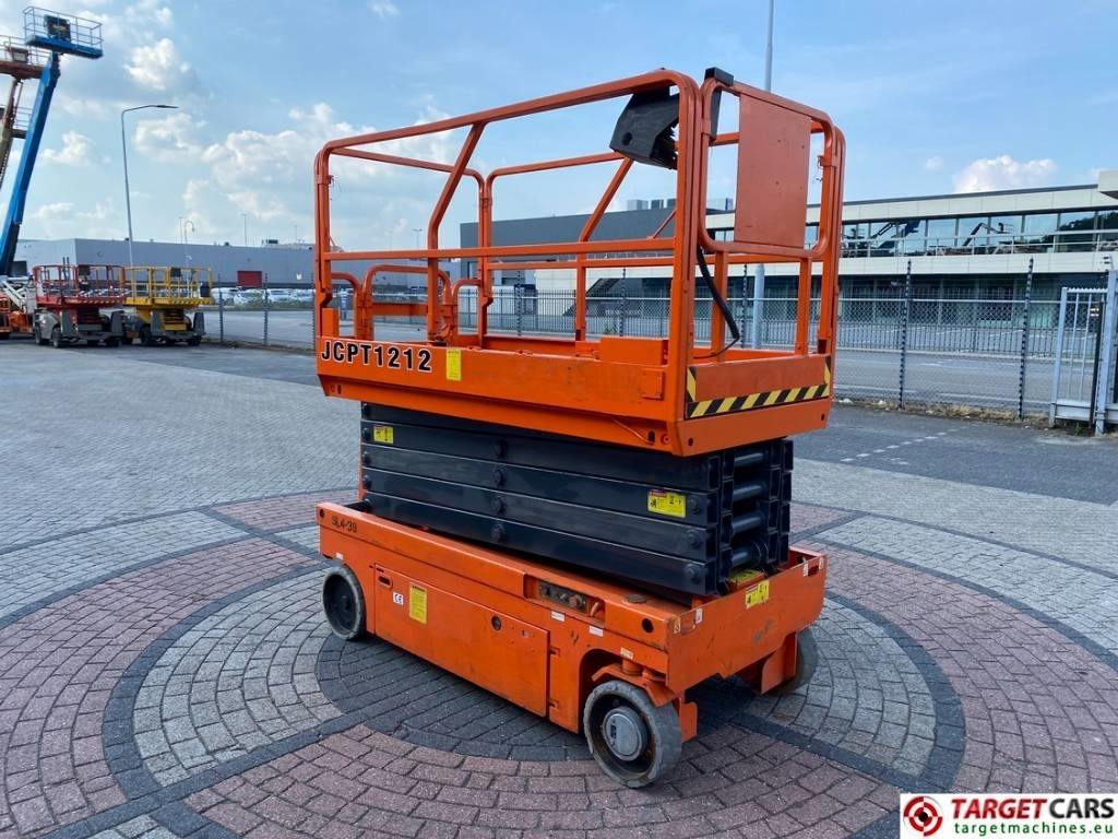 Dingli JCPT1212DC Electric Scissor Work Lift 1200cm - Žirklinis keltuvas: foto 2 Dingli JCPT1212DC Electric Scissor Work Lift 1200cm - Žirklinis keltuvas: foto 2