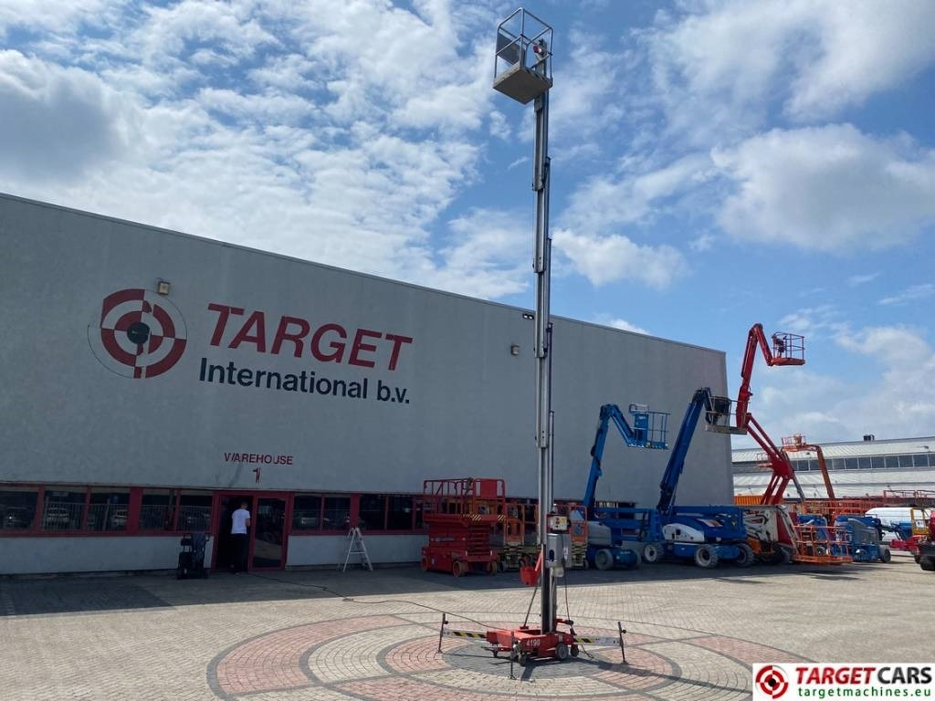 Genie AWP-30S Electric AC Vertical Mast Work Lift 1100cm - Stiebinis keltuvas: foto 5 Genie AWP-30S Electric AC Vertical Mast Work Lift 1100cm - Stiebinis keltuvas: foto 5