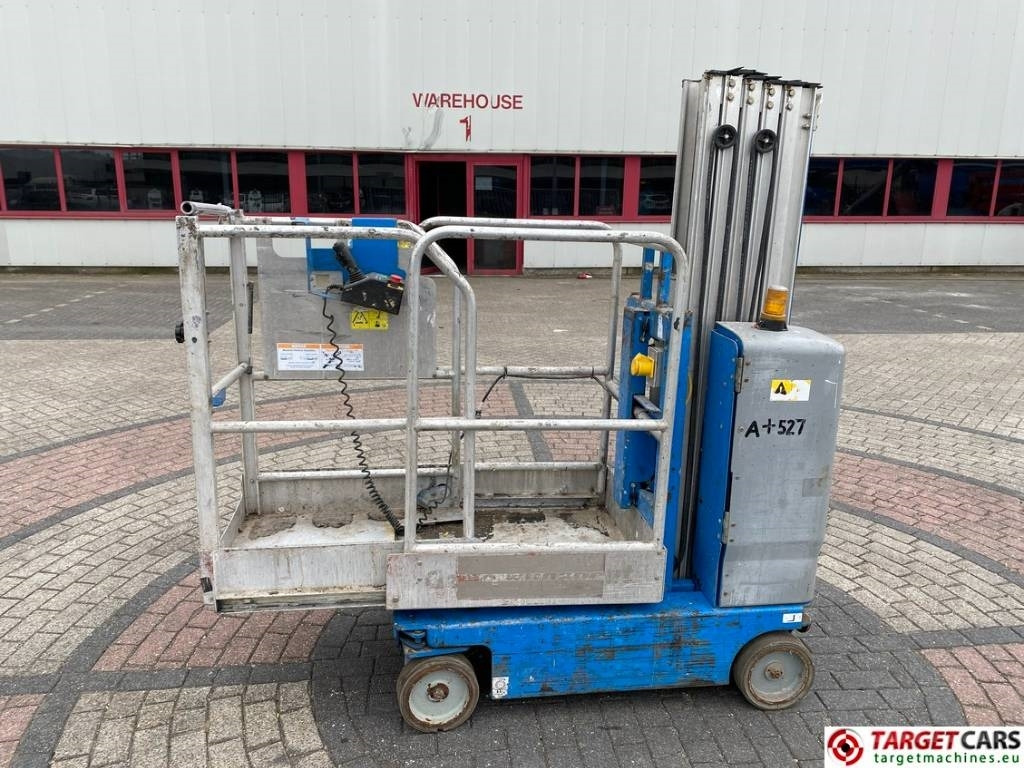 Genie GR-20 Runabout Vertical Mast Work Lift 802cm - Stiebinis keltuvas: foto 5 Genie GR-20 Runabout Vertical Mast Work Lift 802cm - Stiebinis keltuvas: foto 5