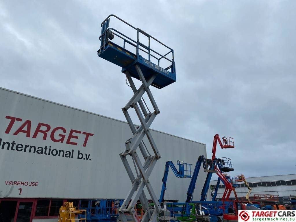 Žirklinis keltuvas Genie GS-1932 Electric Scissor Work Lift 779cm: foto 14