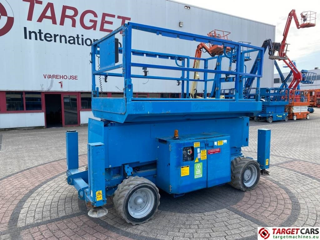 Genie GS-4069DC Electric 4x4 Scissor Work Lift 1412cm - Žirklinis keltuvas: foto 1 Genie GS-4069DC Electric 4x4 Scissor Work Lift 1412cm - Žirklinis keltuvas: foto 1