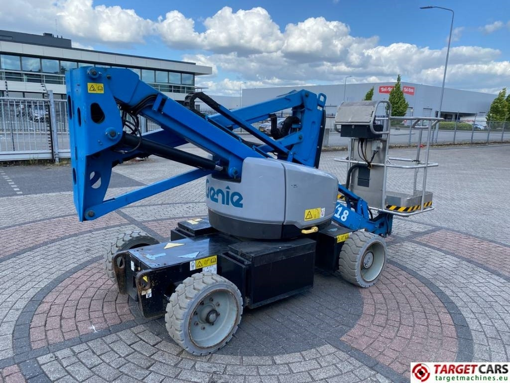 Genie Z-33/18 Electric Articulated Boom Work Lift 1200cm - Alkūninis keltuvas: foto 3 Genie Z-33/18 Electric Articulated Boom Work Lift 1200cm - Alkūninis keltuvas: foto 3