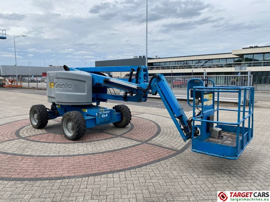 Genie Z-45/25J Articulated 4x4 Diesel Boom Work Lift 16M - Alkūninis keltuvas: foto 2 Genie Z-45/25J Articulated 4x4 Diesel Boom Work Lift 16M - Alkūninis keltuvas: foto 2