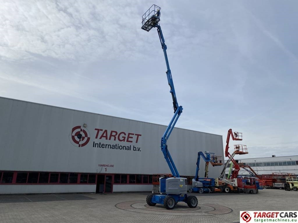 Genie Z-45/25J Diesel 4x4 Articulated Boom Lift 1605cm - Alkūninis keltuvas: foto 5 Genie Z-45/25J Diesel 4x4 Articulated Boom Lift 1605cm - Alkūninis keltuvas: foto 5