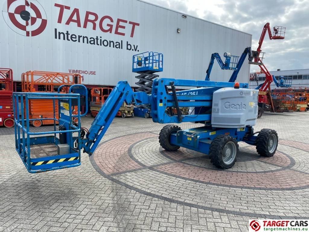 Genie Z-45/25J Diesel 4x4 Articulated Boom Work Lift 16M - Alkūninis keltuvas: foto 1 Genie Z-45/25J Diesel 4x4 Articulated Boom Work Lift 16M - Alkūninis keltuvas: foto 1