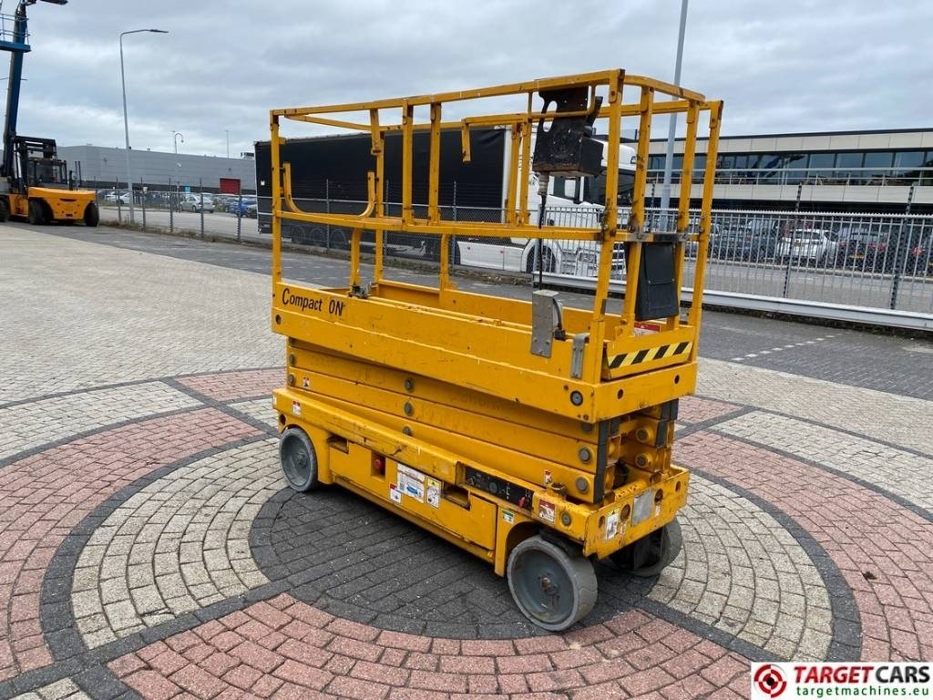 Haulotte Compact 10N Electric Scissor Work Lift 1000cm - Žirklinis keltuvas: foto 2 Haulotte Compact 10N Electric Scissor Work Lift 1000cm - Žirklinis keltuvas: foto 2