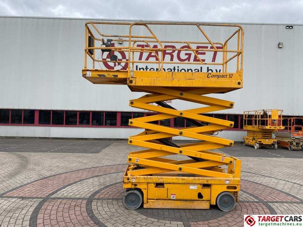 Haulotte Compact 12 Electric Scissor Work Lift 1200cm - Žirklinis keltuvas: foto 5 Haulotte Compact 12 Electric Scissor Work Lift 1200cm - Žirklinis keltuvas: foto 5