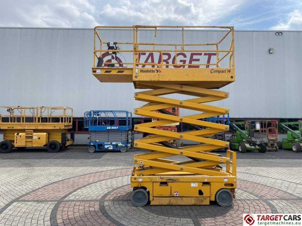 Haulotte Compact 14 Electric Scissor Work Lift 1385cm - Žirklinis keltuvas: foto 5 Haulotte Compact 14 Electric Scissor Work Lift 1385cm - Žirklinis keltuvas: foto 5