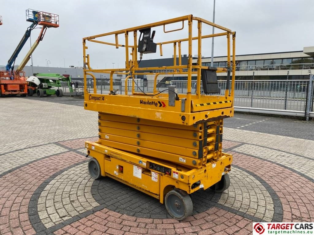 Haulotte Compact 14 Electric Scissor Work lift 1385cm  - Žirklinis keltuvas: foto 2 Haulotte Compact 14 Electric Scissor Work lift 1385cm  - Žirklinis keltuvas: foto 2