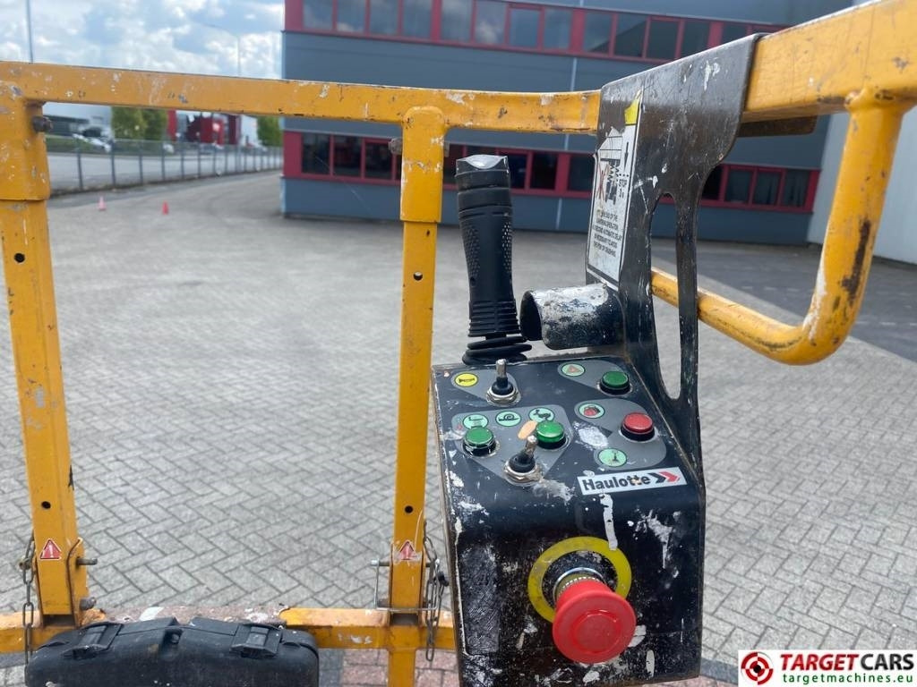 Žirklinis keltuvas Haulotte Compact 8 Electric Scissor Work Lift 818cm: foto 9