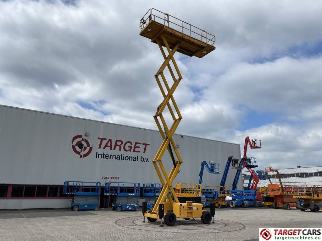 Žirklinis keltuvas Haulotte H15SXNT Diesel H15SX 4x4 Scissor Work Lift 1500cm: foto 6