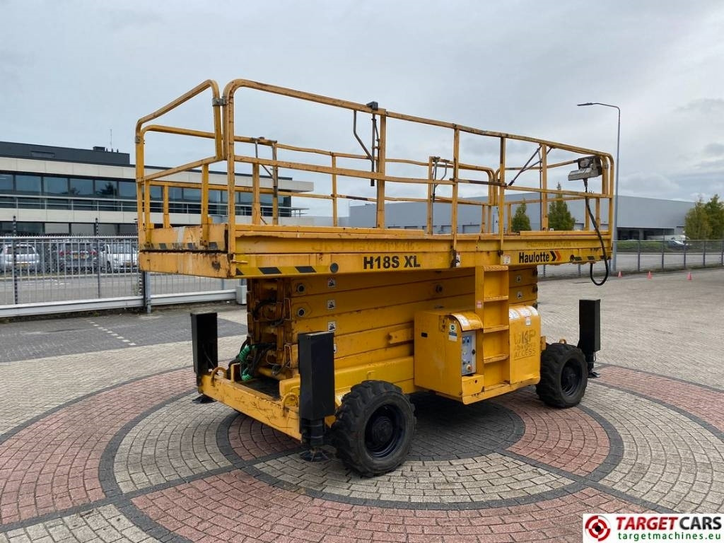 Haulotte H18SXL Diesel 4x4 Scissor Work Lift 1800cm - Žirklinis keltuvas: foto 3 Haulotte H18SXL Diesel 4x4 Scissor Work Lift 1800cm - Žirklinis keltuvas: foto 3
