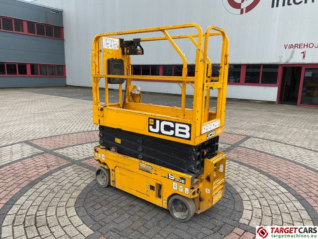 JCB S1930E Electric Scissor Work Lift 780cm - Žirklinis keltuvas: foto 4 JCB S1930E Electric Scissor Work Lift 780cm - Žirklinis keltuvas: foto 4