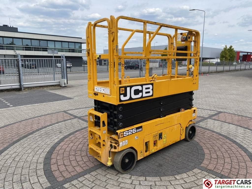 JCB S2632E Electric Scissor Work Lift 1010cm - Žirklinis keltuvas: foto 3 JCB S2632E Electric Scissor Work Lift 1010cm - Žirklinis keltuvas: foto 3