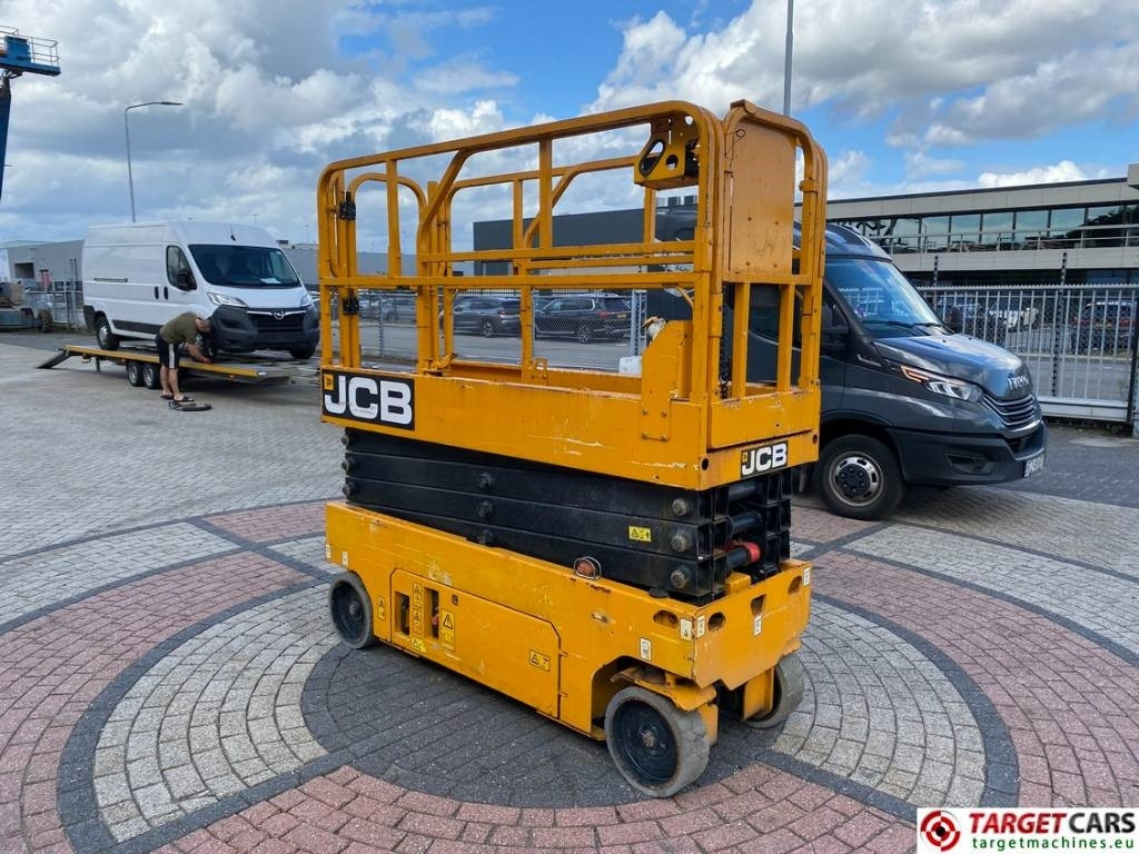 JCB S2632E Electric Scissor Work Lift 1010cm - Žirklinis keltuvas: foto 2 JCB S2632E Electric Scissor Work Lift 1010cm - Žirklinis keltuvas: foto 2