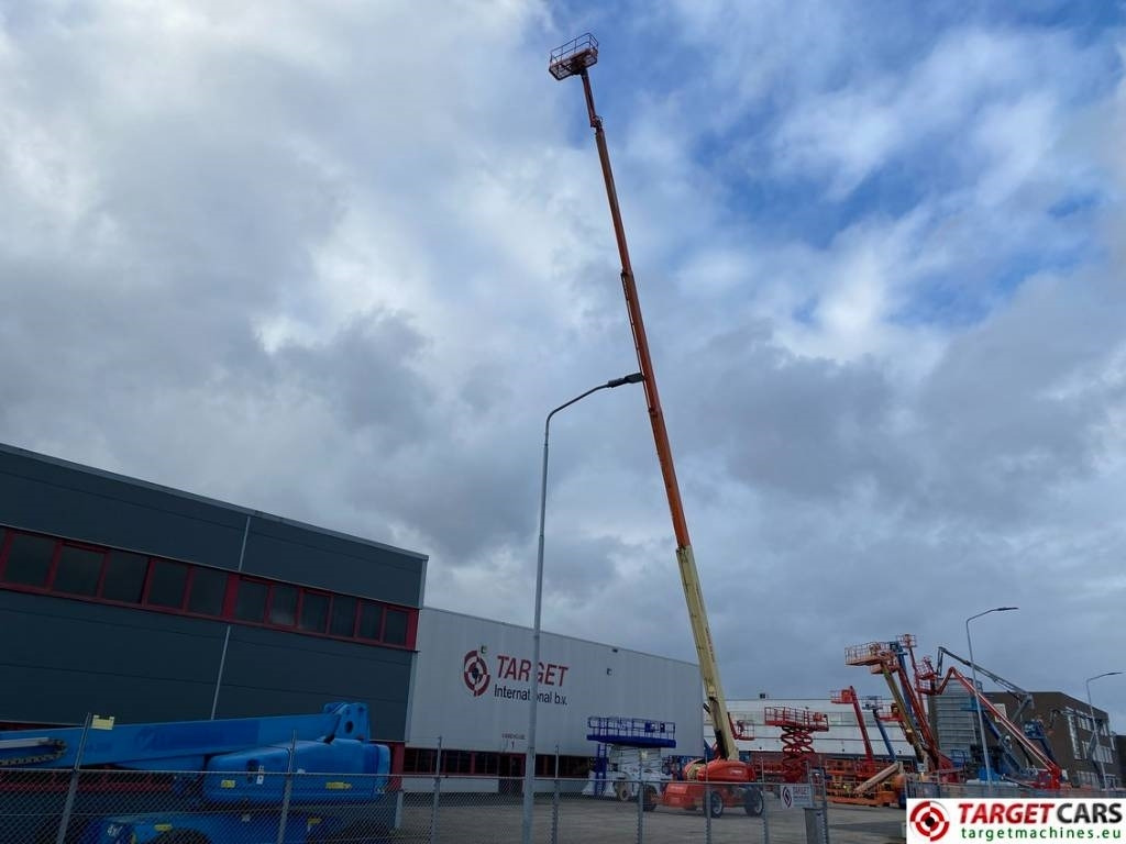 JLG 1350SJP Telescopic 4x4x4 Diesel Boom Lift 4330cm - Teleskopinis keltuvas: foto 5 JLG 1350SJP Telescopic 4x4x4 Diesel Boom Lift 4330cm - Teleskopinis keltuvas: foto 5
