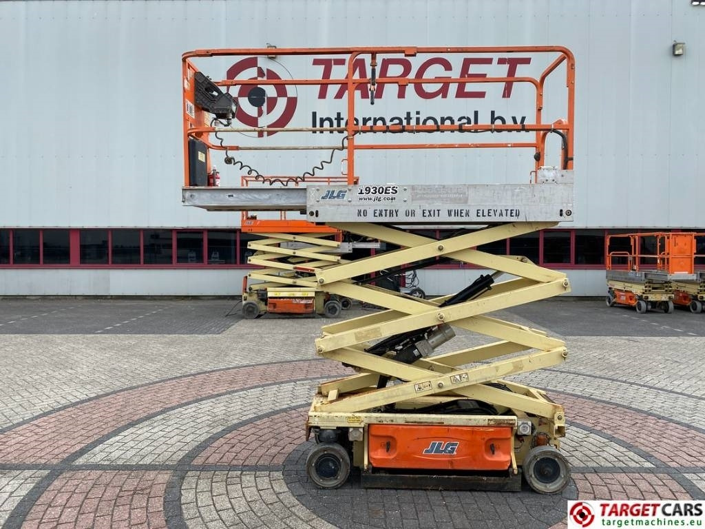 JLG 1930ES Electric Scissor Work Lift 772cm - Žirklinis keltuvas: foto 5 JLG 1930ES Electric Scissor Work Lift 772cm - Žirklinis keltuvas: foto 5