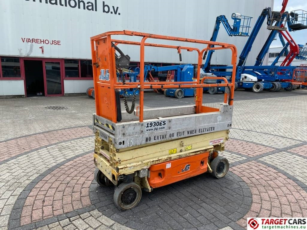JLG 1930ES Electric Scissor Work Lift 772cm - Žirklinis keltuvas: foto 1 JLG 1930ES Electric Scissor Work Lift 772cm - Žirklinis keltuvas: foto 1