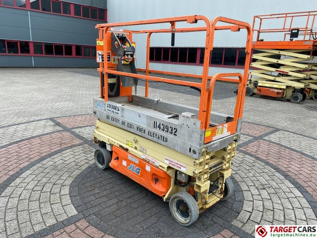 JLG 1930ES Electric Scissor Work Lift 772cm - Žirklinis keltuvas: foto 4 JLG 1930ES Electric Scissor Work Lift 772cm - Žirklinis keltuvas: foto 4