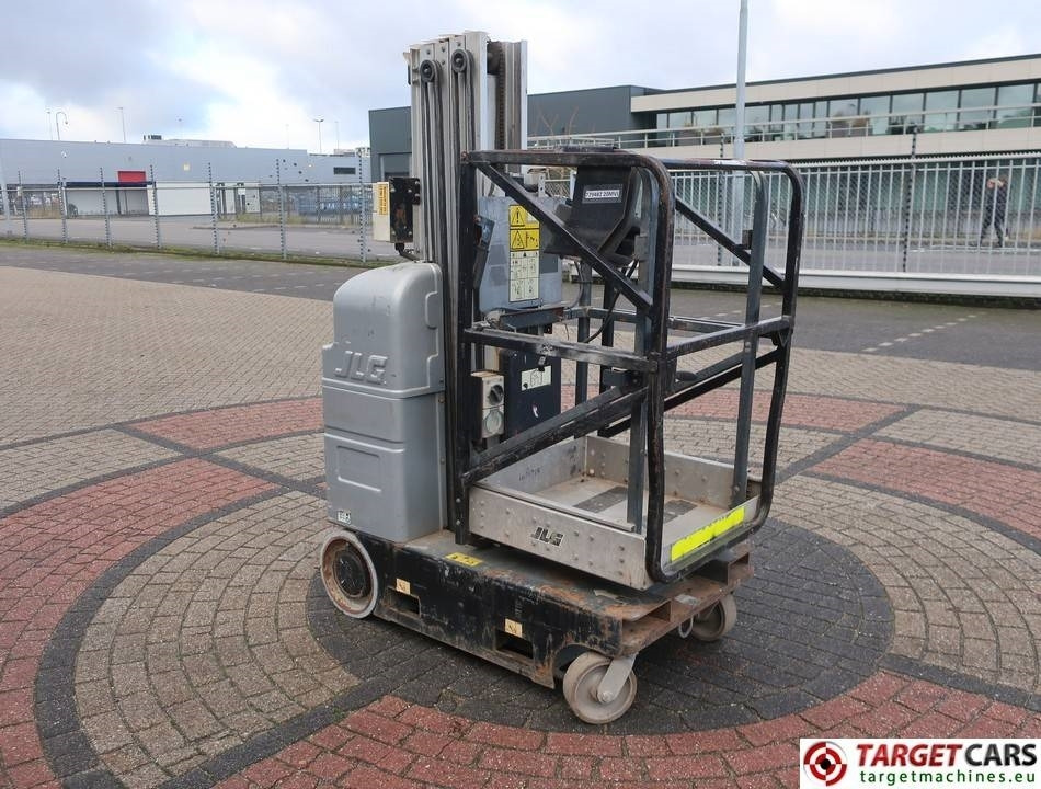 JLG 20MVL Electric Vertical Mast Work Lift 798cm - Kėlimo platforma: foto 2 JLG 20MVL Electric Vertical Mast Work Lift 798cm - Kėlimo platforma: foto 2