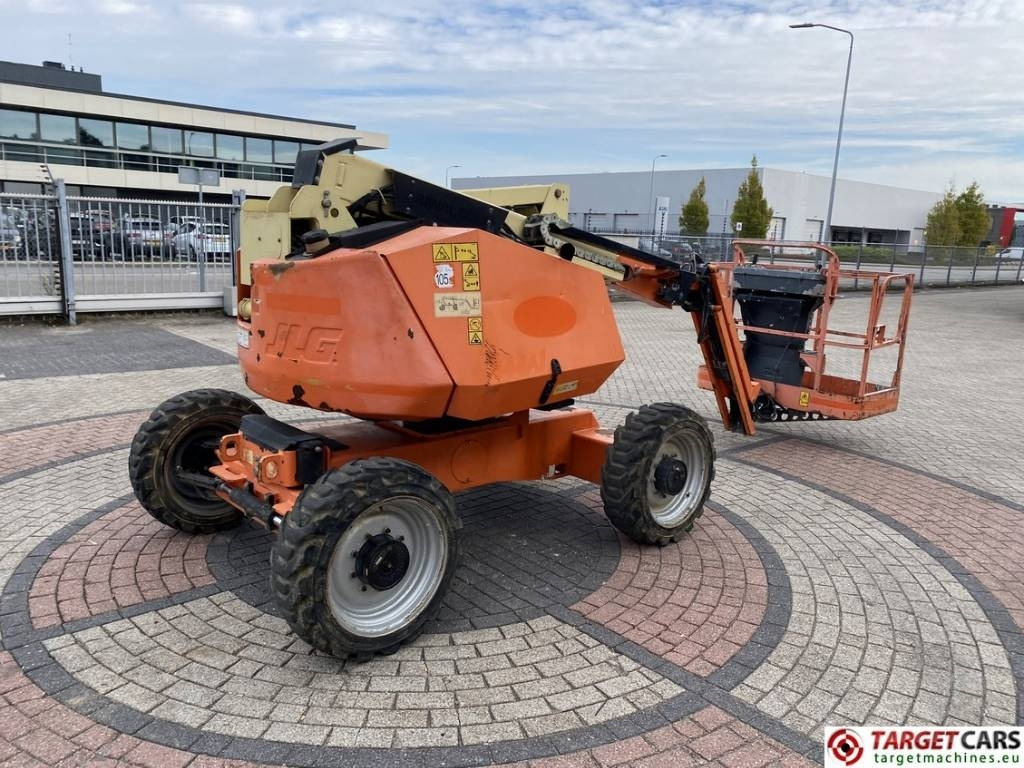 JLG 340AJ Articulated 4x4 Diesel Boom Work Lift 1233cm  - Alkūninis keltuvas: foto 3 JLG 340AJ Articulated 4x4 Diesel Boom Work Lift 1233cm  - Alkūninis keltuvas: foto 3