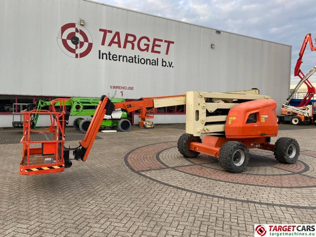JLG 520AJ Articulated 4x4 Diesel Boom Work Lift 1800cm - Alkūninis keltuvas: foto 1 JLG 520AJ Articulated 4x4 Diesel Boom Work Lift 1800cm - Alkūninis keltuvas: foto 1