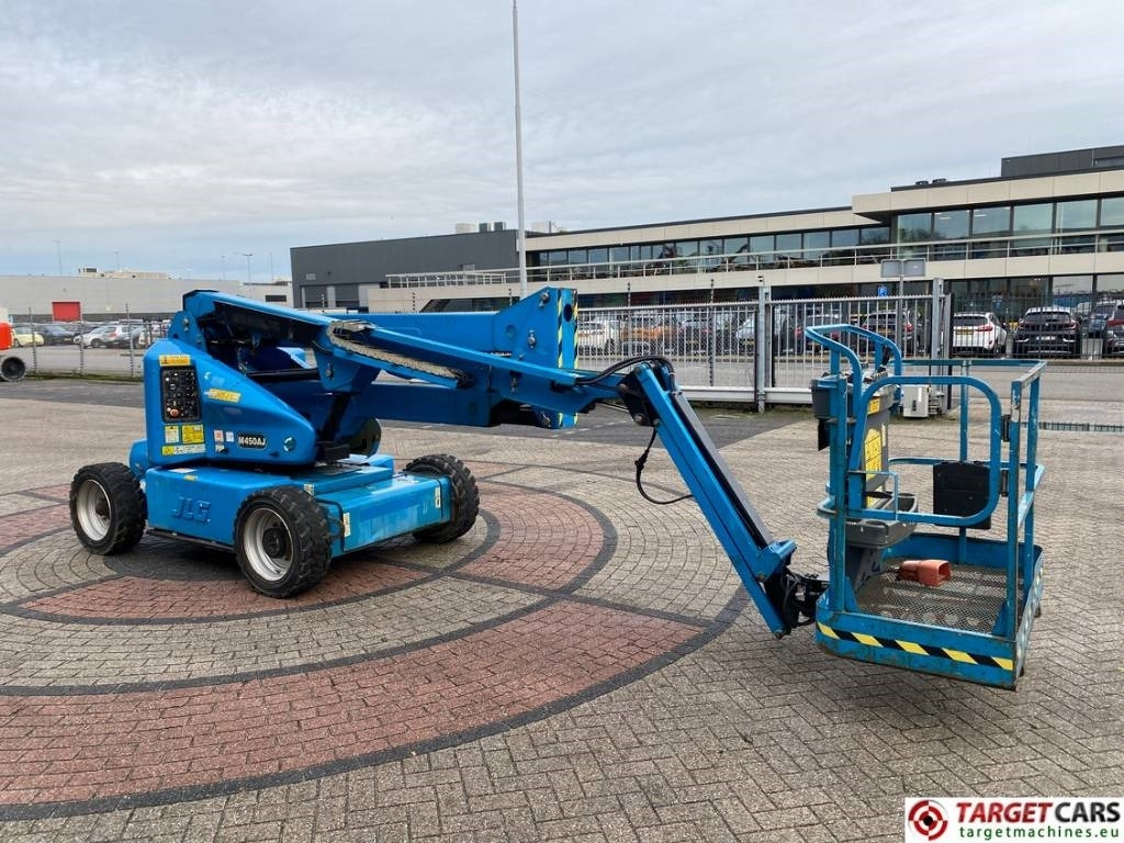 JLG M450AJ HyBrid Articulated Boom Work Lift 1572cm - Alkūninis keltuvas: foto 2 JLG M450AJ HyBrid Articulated Boom Work Lift 1572cm - Alkūninis keltuvas: foto 2