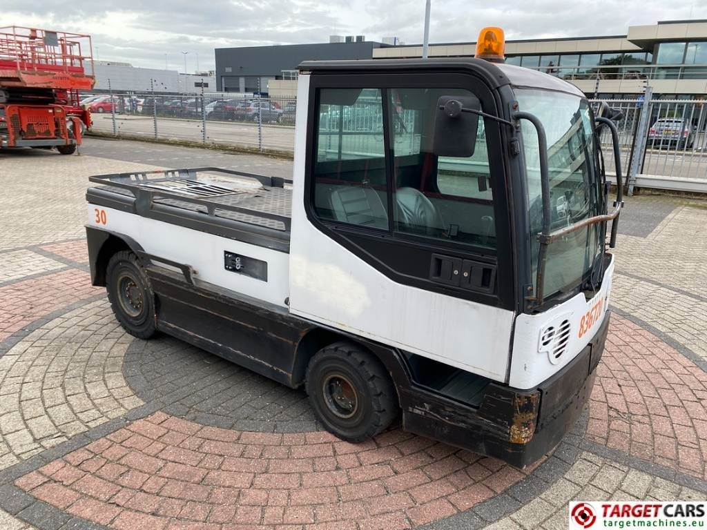 Linde P250 Tow Tug Truck Tractor Electric 80V Max 25T - Komunalinis traktorius: foto 2 Linde P250 Tow Tug Truck Tractor Electric 80V Max 25T - Komunalinis traktorius: foto 2