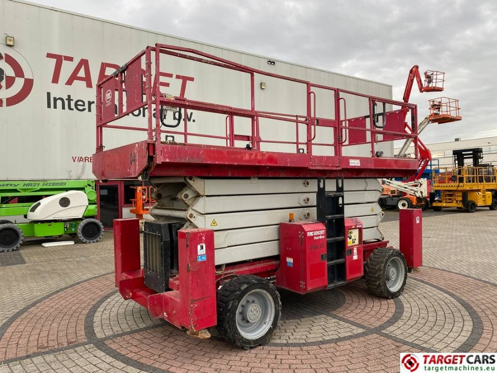 MEC 6092RT Diesel 4x4 Scissor Work Lift 2020cm - Žirklinis keltuvas: foto 1 MEC 6092RT Diesel 4x4 Scissor Work Lift 2020cm - Žirklinis keltuvas: foto 1