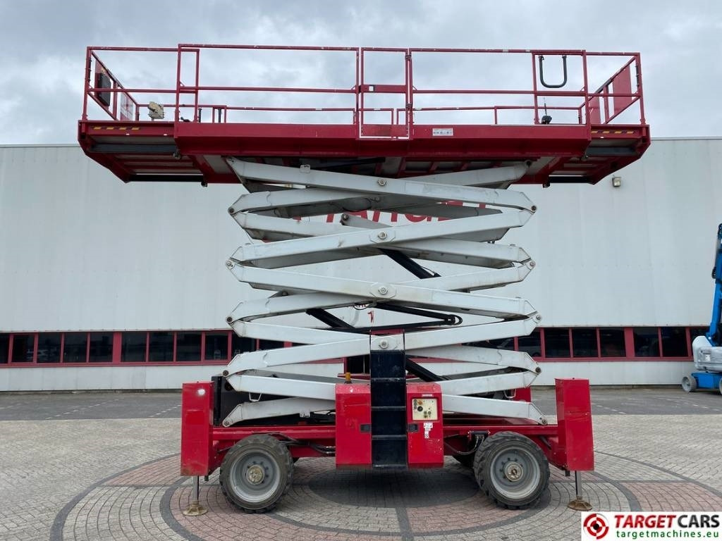 MEC 6092RT Diesel 4x4 Scissor Work Lift 2020cm - Žirklinis keltuvas: foto 5 MEC 6092RT Diesel 4x4 Scissor Work Lift 2020cm - Žirklinis keltuvas: foto 5