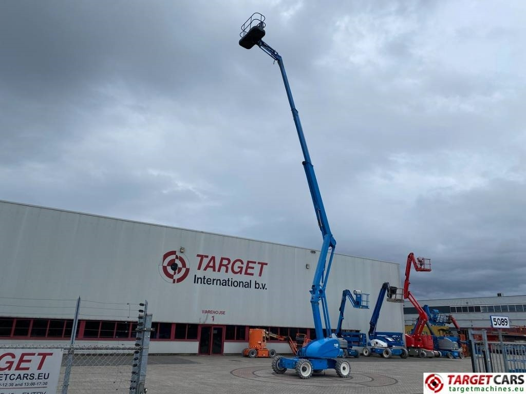 Niftylift HR21DE HyBrid Articulated Boom Work Lift 2080cm - Alkūninis keltuvas: foto 5 Niftylift HR21DE HyBrid Articulated Boom Work Lift 2080cm - Alkūninis keltuvas: foto 5