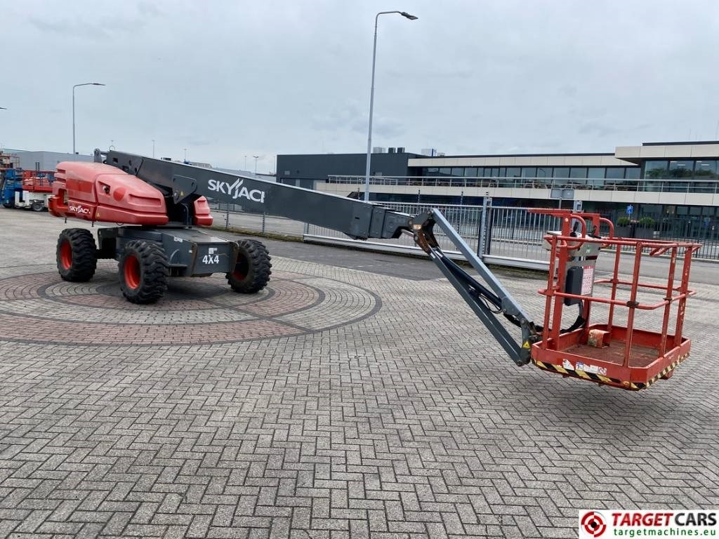 SkyJack SJ66T Telescopic 4x4 Diesel Boom Work Lift 2212cm - Teleskopinis keltuvas: foto 2 SkyJack SJ66T Telescopic 4x4 Diesel Boom Work Lift 2212cm - Teleskopinis keltuvas: foto 2