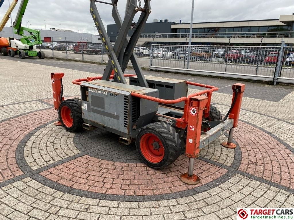Žirklinis keltuvas SkyJack SJ6826 RT Diesel 4x4 Scissor Work Lift 992cm: foto 17