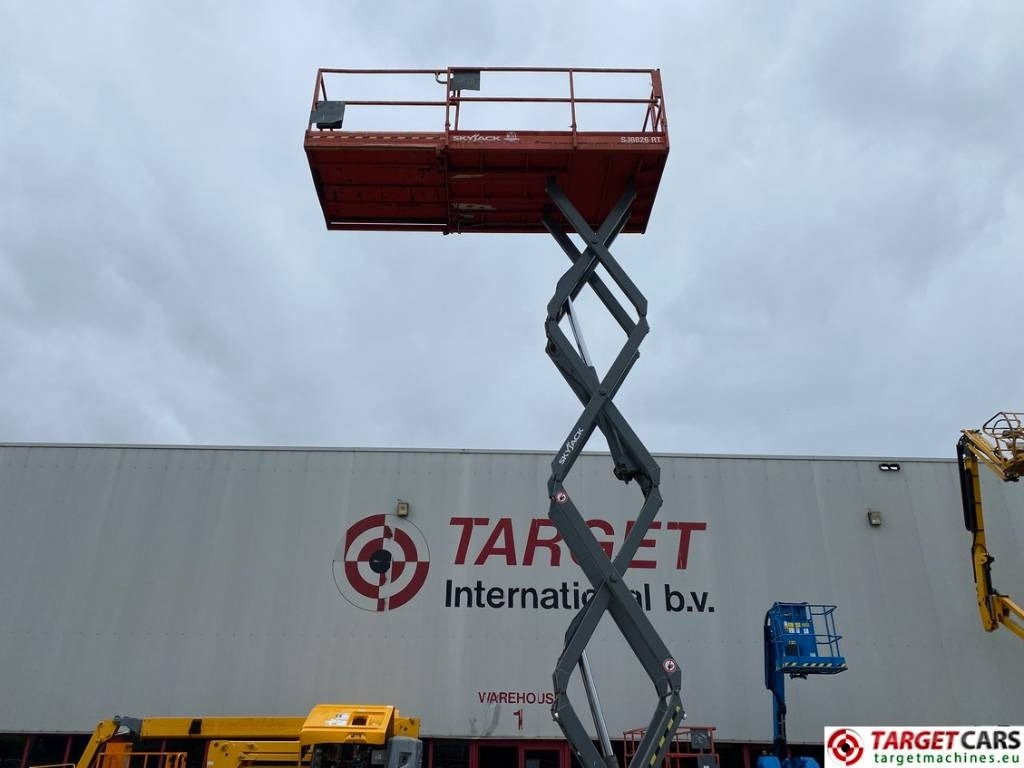 Žirklinis keltuvas SkyJack SJ6826 RT Diesel 4x4 Scissor Work Lift 992cm: foto 20