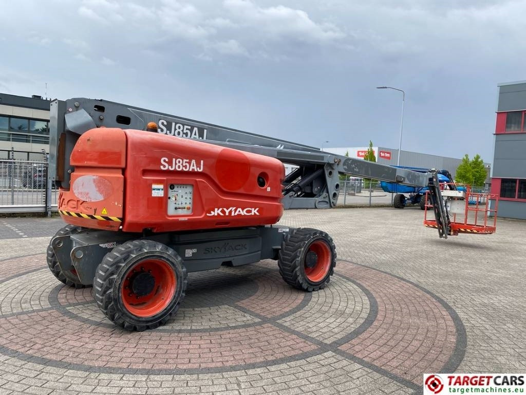 SkyJack SJ85AJ Articulated 4x4 Diesel Boom WorkLift 2791cm - Alkūninis keltuvas: foto 3 SkyJack SJ85AJ Articulated 4x4 Diesel Boom WorkLift 2791cm - Alkūninis keltuvas: foto 3