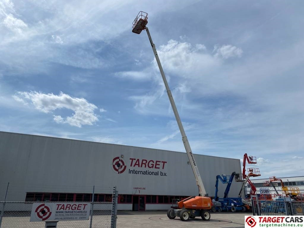 Snorkel 660SJ Telescopic 4x4 Diesel Boom Work Lift 2230cm - Teleskopinis keltuvas: foto 5 Snorkel 660SJ Telescopic 4x4 Diesel Boom Work Lift 2230cm - Teleskopinis keltuvas: foto 5