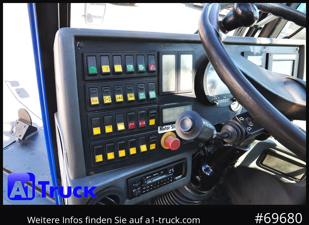 DEMAG AC 40-1 City, Mobilkran, Klappspitze, - Autokranas: foto 2 DEMAG AC 40-1 City, Mobilkran, Klappspitze, - Autokranas: foto 2