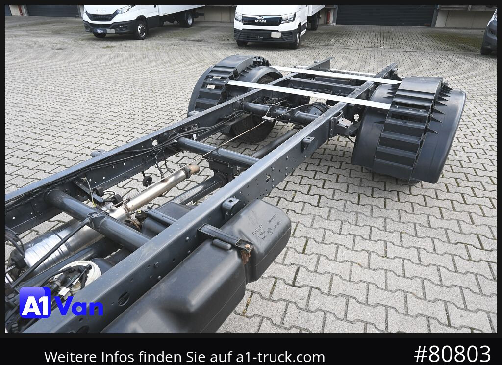 Važiuoklės sunkvežimis IVECO Daily 70C21 A8V/P Fahrgestell, Klima, Standheizung,: foto 15