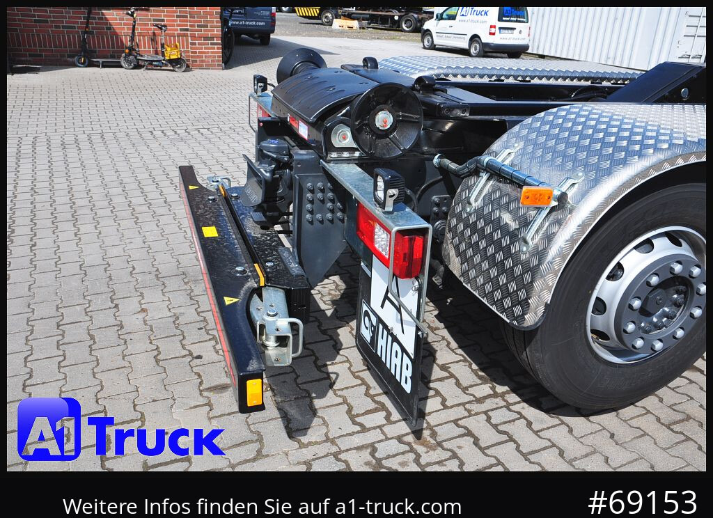 IVECO X-Way AD 420 Hiab 21S59 Lenk- Liftachse, - Hook-lift sunkvežimis: foto 2 IVECO X-Way AD 420 Hiab 21S59 Lenk- Liftachse, - Hook-lift sunkvežimis: foto 2